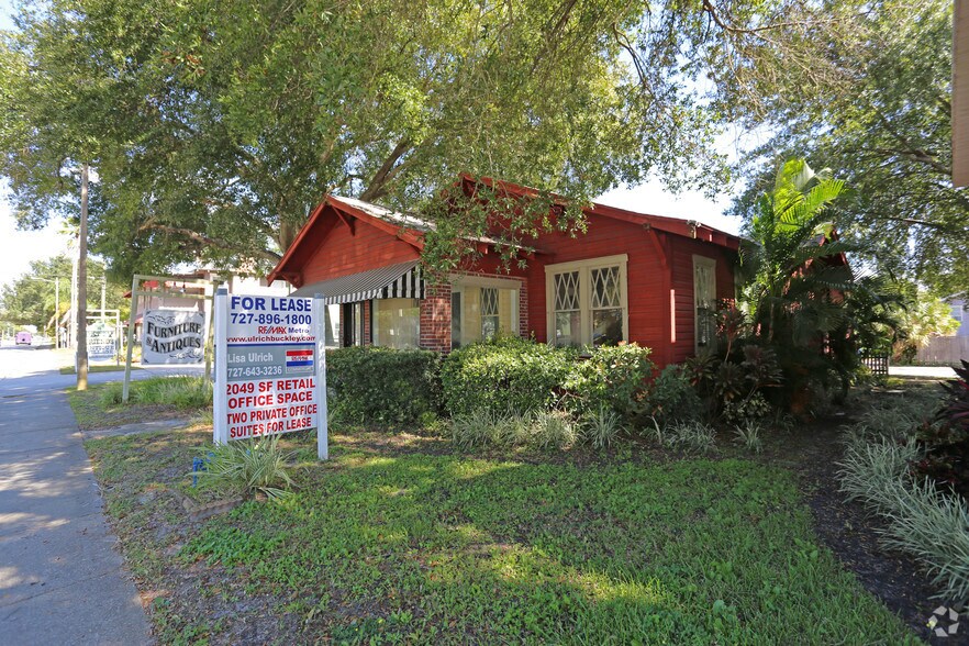 1225 Dr Martin Luther King Jr St N, Saint Petersburg, FL à vendre - Photo de l’immeuble – Image 2 sur 12