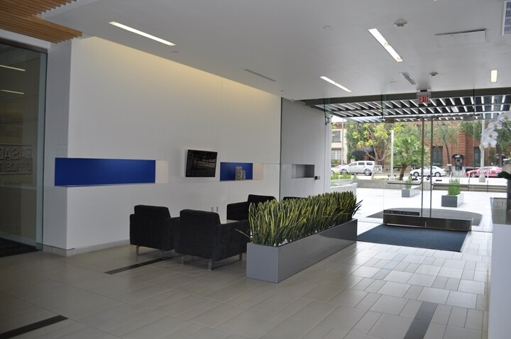 150 S Los Robles Ave, Pasadena, CA à louer - Photo intérieure – Image 3 sur 19