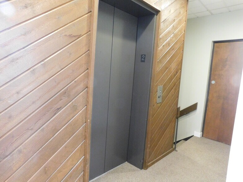 700 W Jefferson St, Shorewood, IL à louer - Photo intérieure – Image 3 sur 9