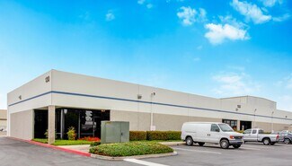 Plus de détails pour 130 E Dyer Rd, Santa Ana, CA - Industriel/Logistique à louer