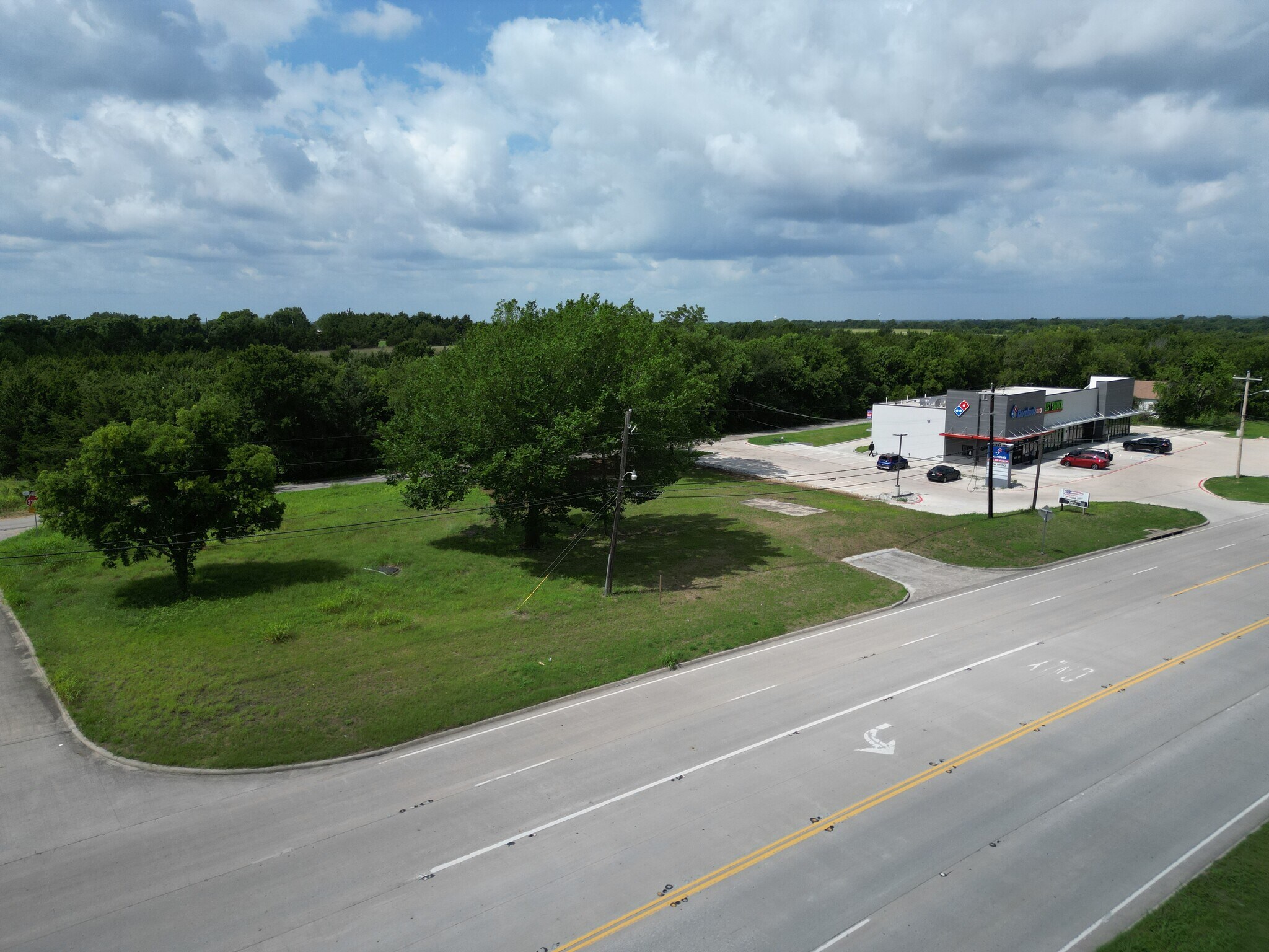435 Audie Murphy Pkwy, Farmersville, TX à vendre Photo principale– Image 1 sur 18