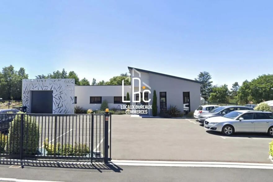 13 Rue De L'Artisanat, Remouillé à vendre - Photo de l’immeuble – Image 1 sur 5