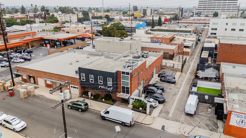 11162 La Grange Ave, West Los Angeles, CA à vendre - Photo de l’immeuble – Image 1 sur 14