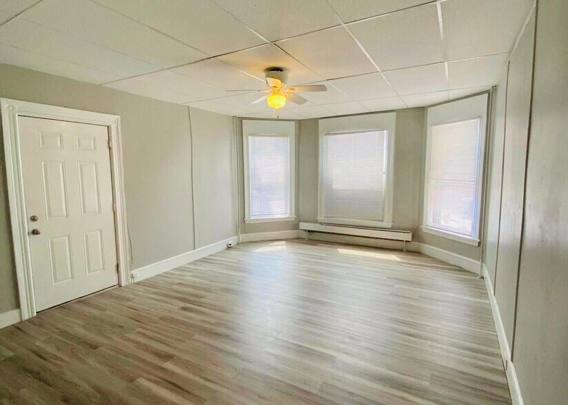 779 Congress St, Portland, ME à vendre - Photo de l’immeuble – Image 3 sur 14