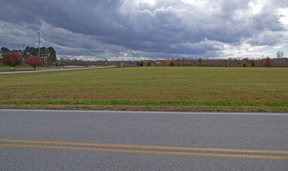 College Drive Dr, Ash Flat, AR à vendre - Photo de l’immeuble – Image 3 sur 5
