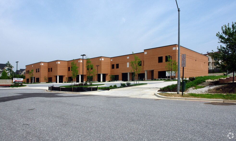 7806 Braygreen Rd, Laurel, MD à louer - Photo principale – Image 1 sur 8