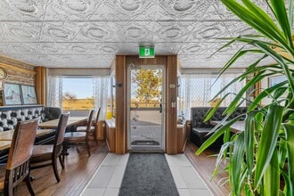 320 Railway Ave, Granum, AB à louer Photo intérieure– Image 1 sur 38