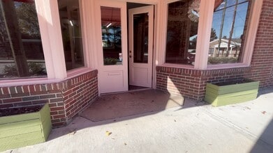 5388-5392 Peachtree Rd, Chamblee, GA à louer - Vidéo sur l’annonce professionnelle 