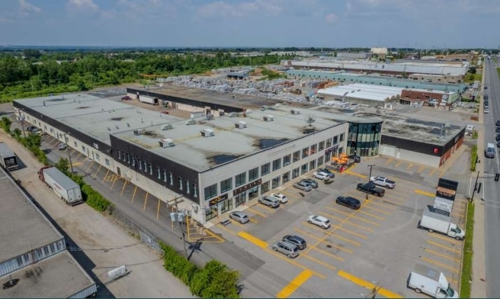 7527-7583 Boul Henri-Bourassa E, Montréal, QC à louer Photo principale– Image 1 sur 7