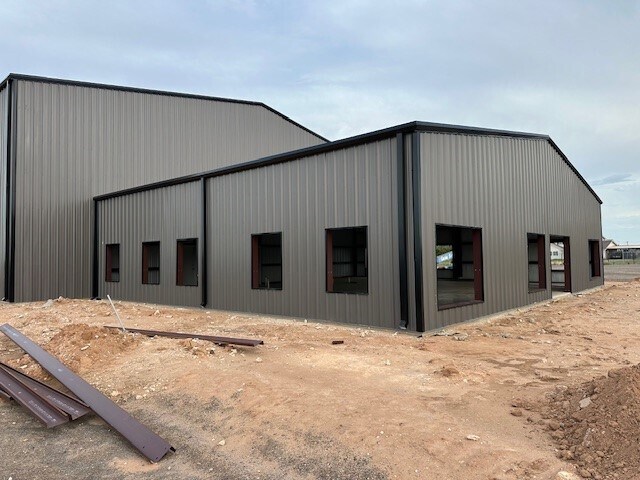 3200 CR 1255, Midland, TX à louer - Photo de l’immeuble – Image 2 sur 7