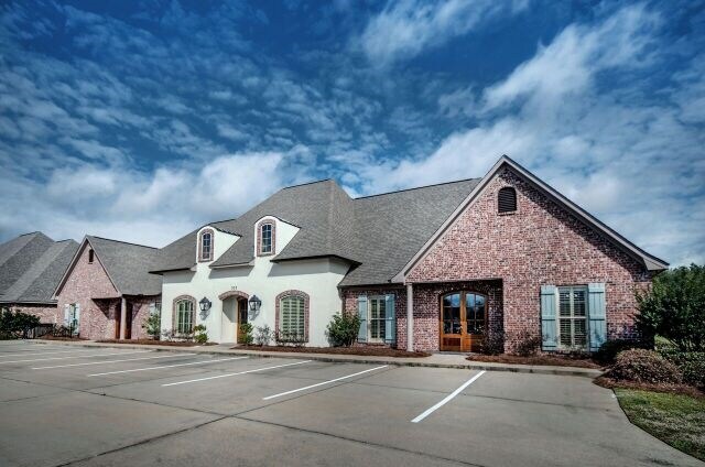 302 Highland Park Cove, Ridgeland, MS à vendre - Photo de l’immeuble – Image 1 sur 27