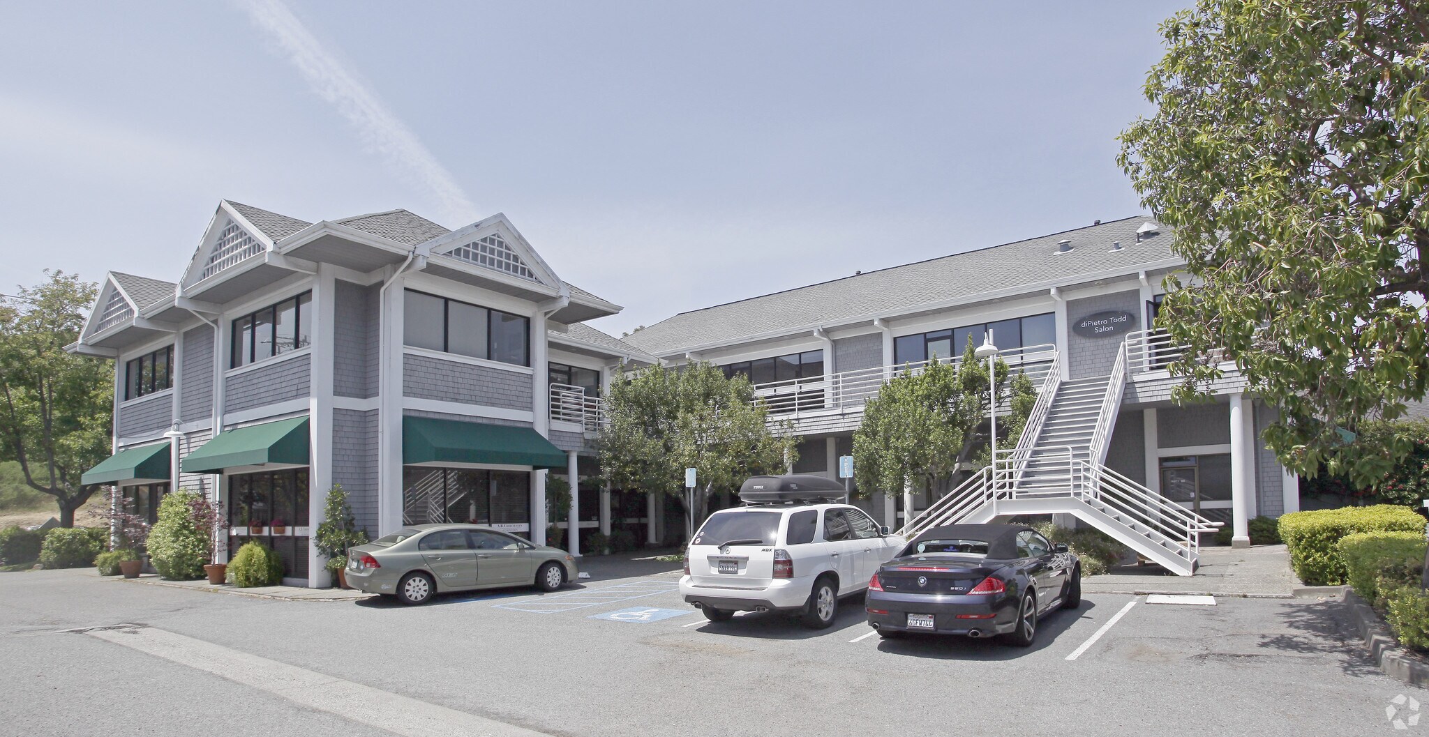 250 Camino Alto, Mill Valley, CA à louer Photo principale– Image 1 sur 15