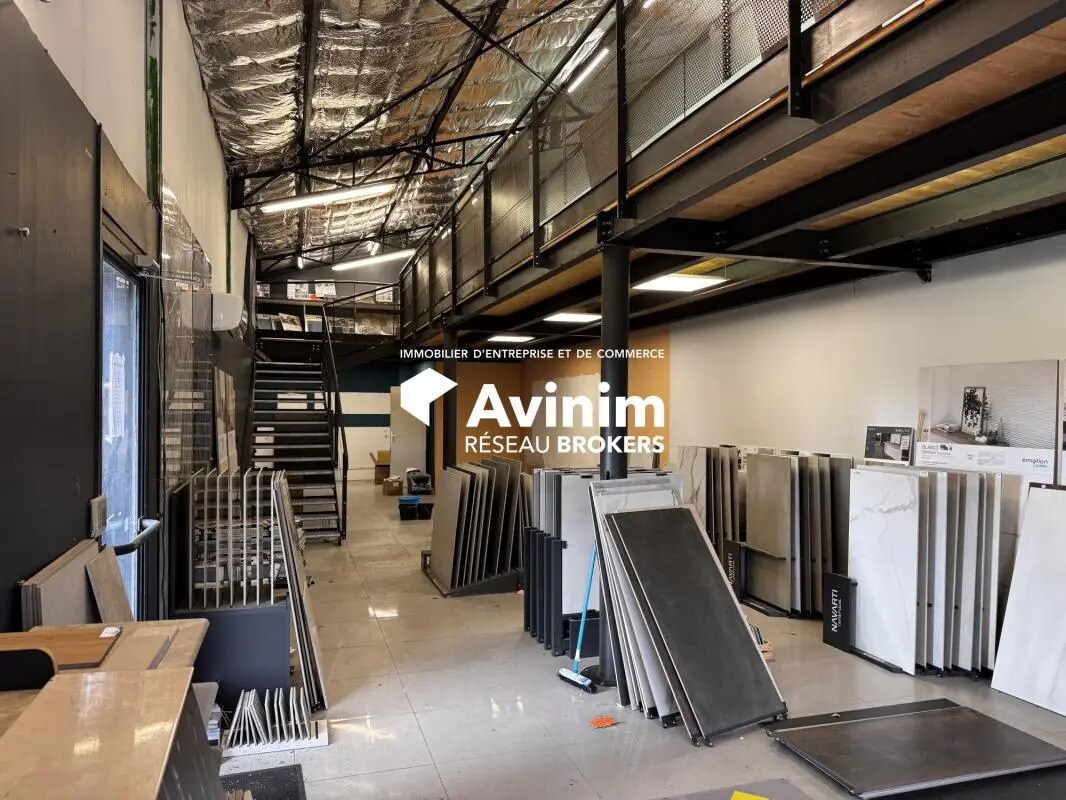 Local commercial dans Le Pontet à louer Photo intérieure– Image 1 sur 6