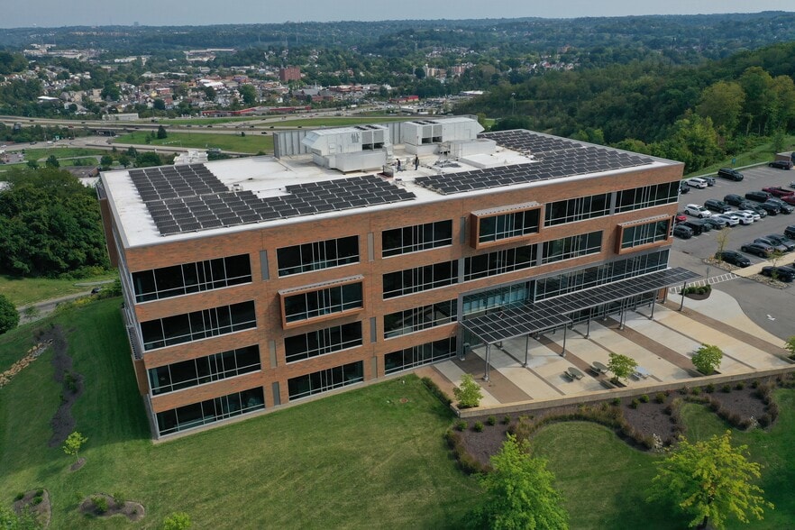 44 Abele Rd, Bridgeville, PA à louer - Photo de l’immeuble – Image 3 sur 20