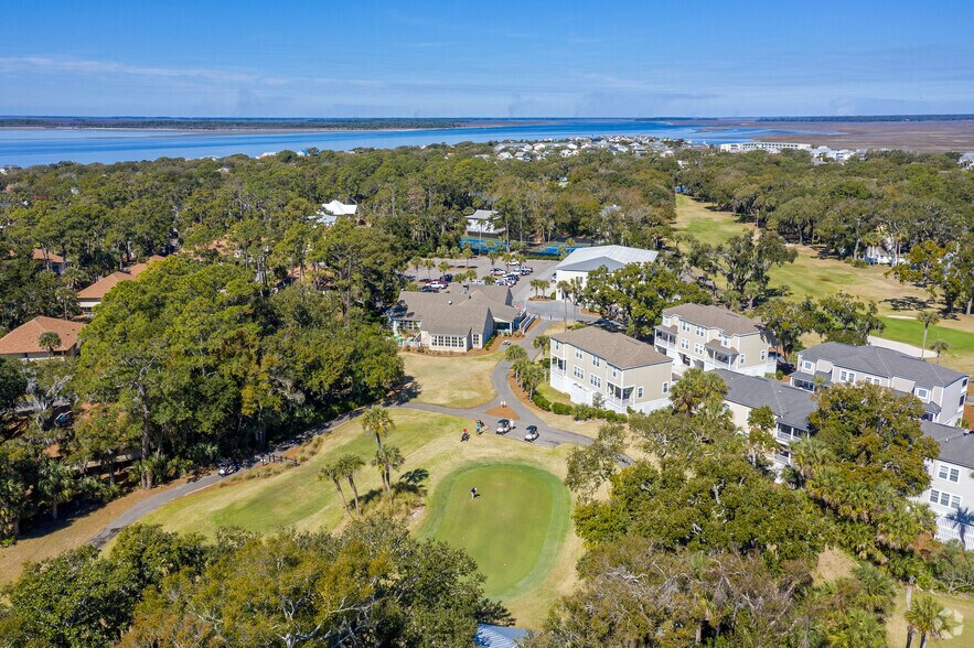 1 King Cotton Rd, Edisto Island, SC à vendre - Photo de l’immeuble – Image 2 sur 14