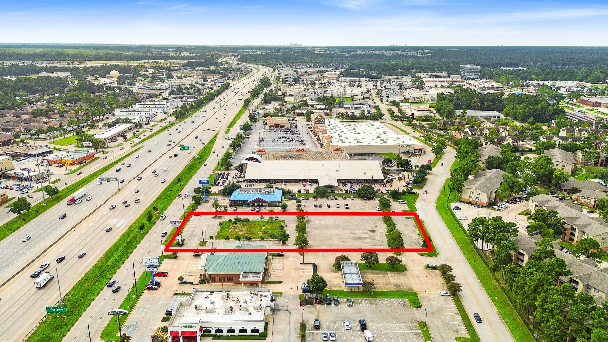 25657 Interstate 45, Spring, TX à vendre Photo de l’immeuble– Image 1 sur 7