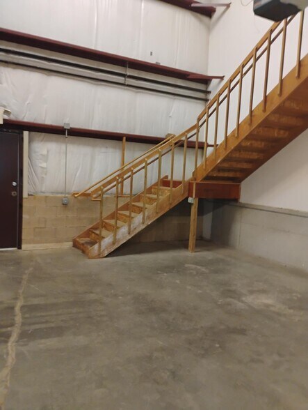 35 Starr Rd, Danbury, CT à louer - Photo de l’immeuble – Image 2 sur 7