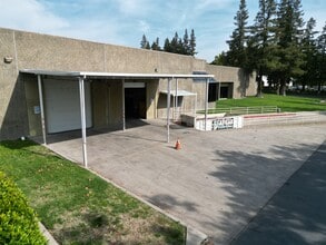 1326-1340 N Market Blvd, Sacramento, CA à louer Photo intérieure– Image 2 sur 3