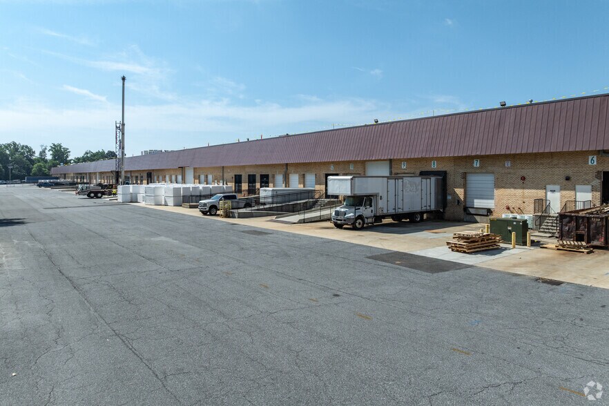9327 Washington Blvd, Savage, MD à louer - Photo de l’immeuble – Image 3 sur 5