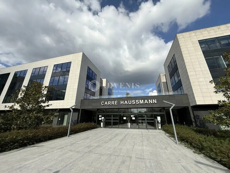 Bureau dans Jossigny à louer - Photo de l’immeuble – Image 1 sur 10