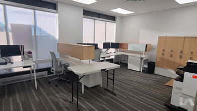 775 Main St E, Milton, ON à louer Photo intérieure– Image 2 sur 7