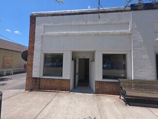 Plus de détails pour 107 N Apopka Ave, Inverness, FL - Bureau/Local commercial à louer