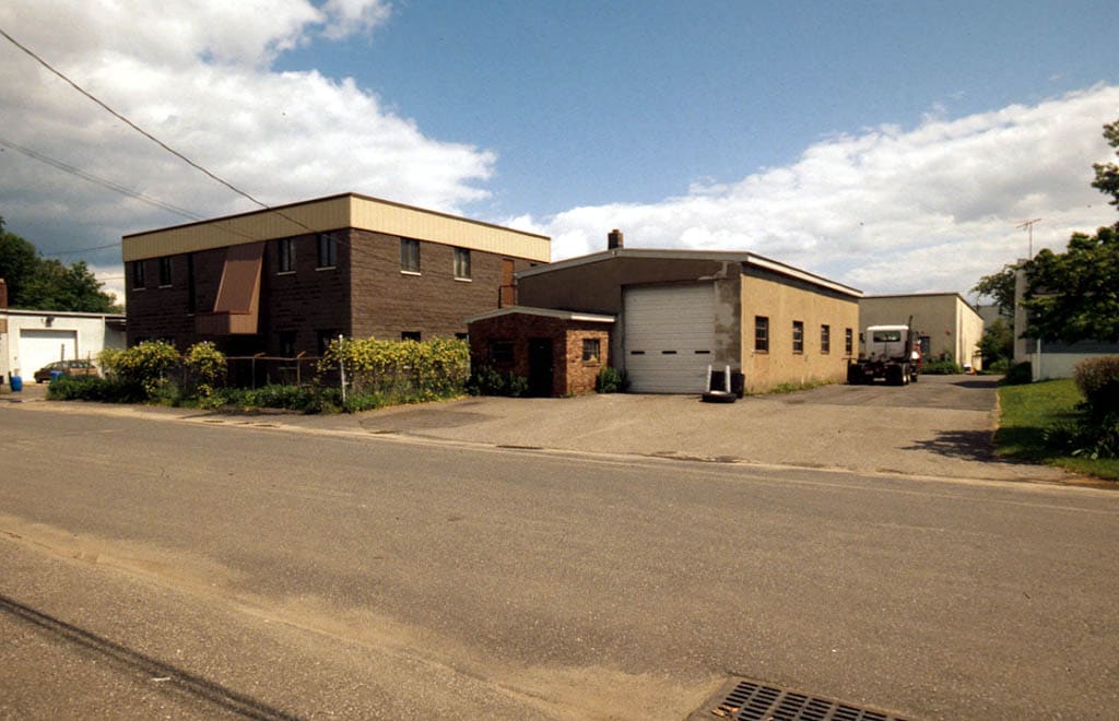 MRL Industrial Park portefeuille de 2 biens à vendre sur LoopNet.fr Photo principale– Image 1 sur 5