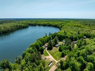 Plus de détails pour 16878 County Road 505, Newberry, MI - Hôtellerie à vendre