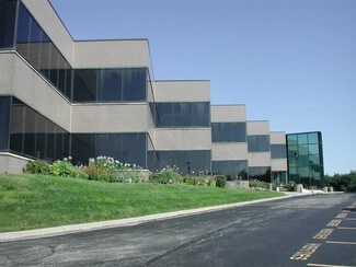 Plus de détails pour 10015 N Ambassador Dr, Kansas City, MO - Bureau à louer