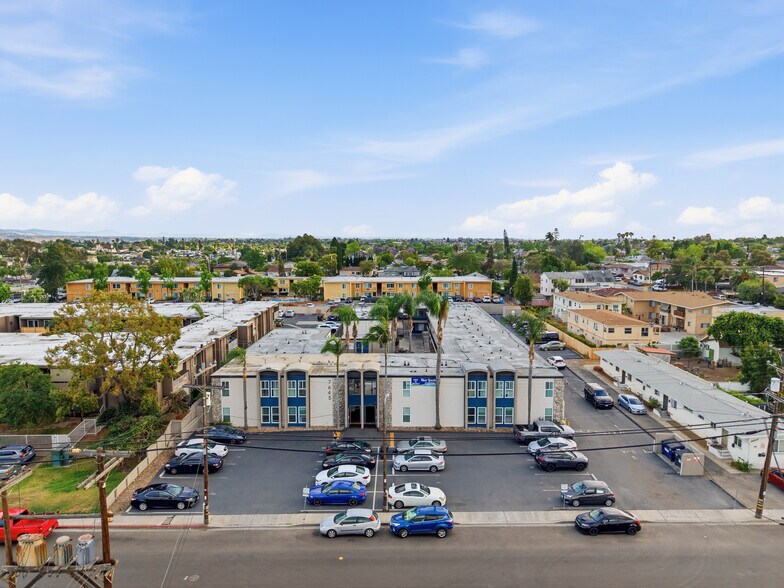 7645 Pacific Ave, Lemon Grove, CA à vendre - Photo de l’immeuble – Image 2 sur 18