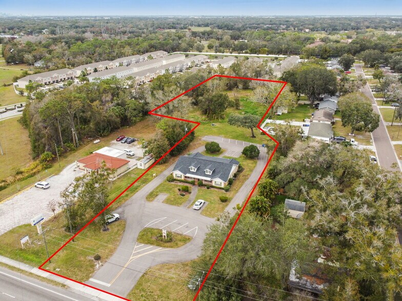 10510 Gibsonton Dr, Riverview, FL à vendre - Photo de l’immeuble – Image 3 sur 12