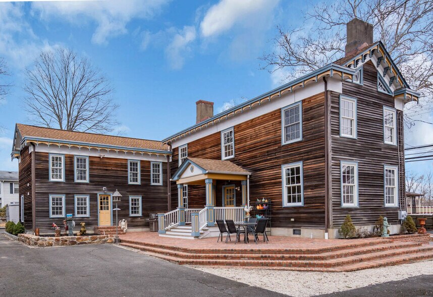 137 Stockton St, Hightstown, NJ à vendre - Photo de l’immeuble – Image 2 sur 80