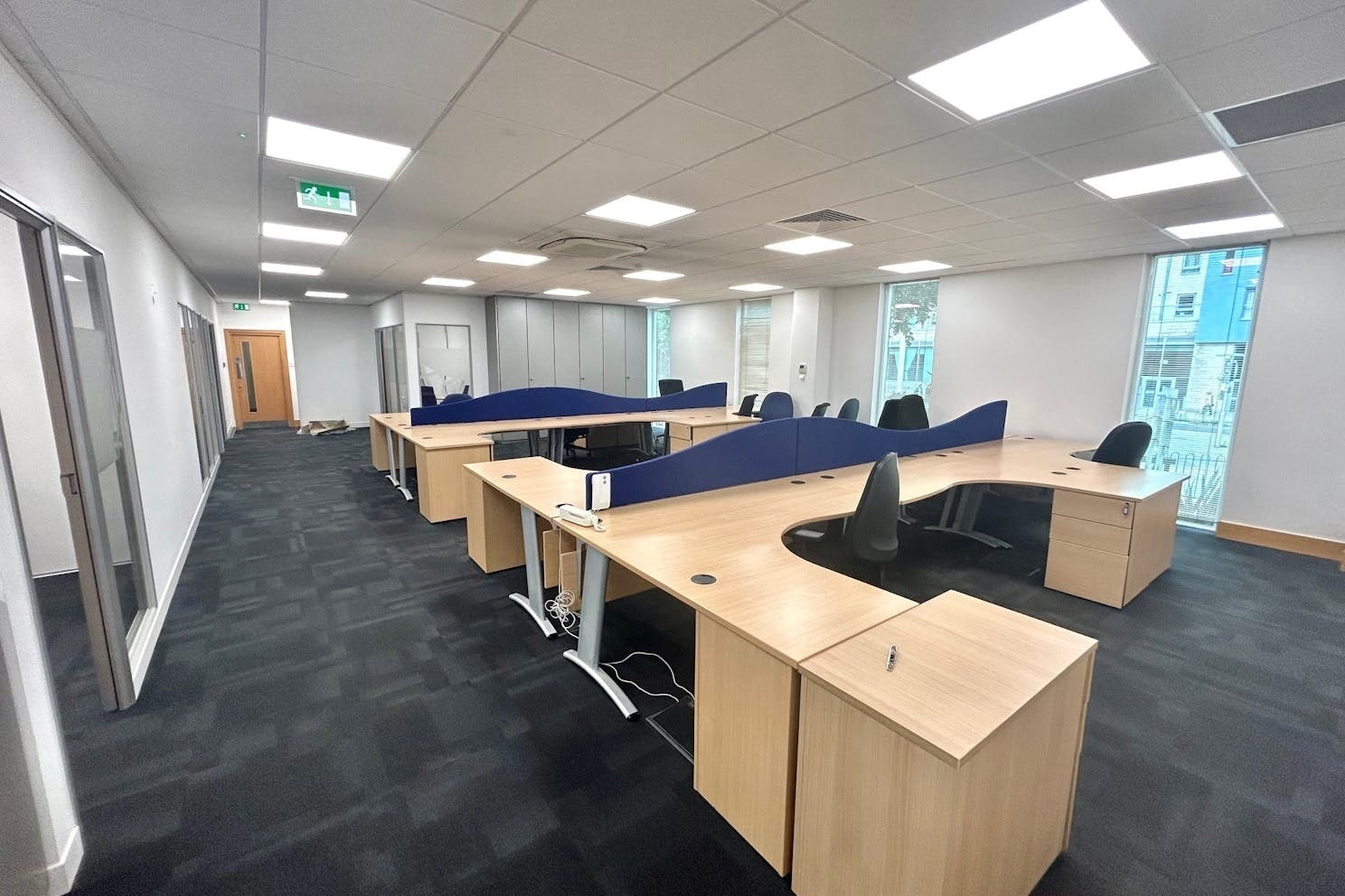61 Chertsey Rd, Woking à louer Photo intérieure– Image 1 sur 6
