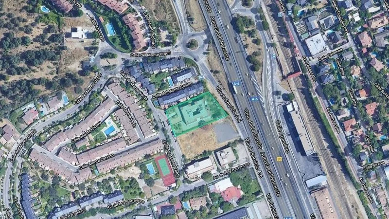 Calle Monte Verde, 17, Las Rozas de Madrid, Madrid à vendre - Photo de l’immeuble – Image 3 sur 3