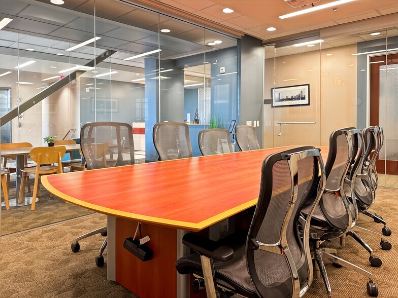 11650-11670 Fountains Dr, Maple Grove, MN à louer - Photo intérieure – Image 2 sur 16