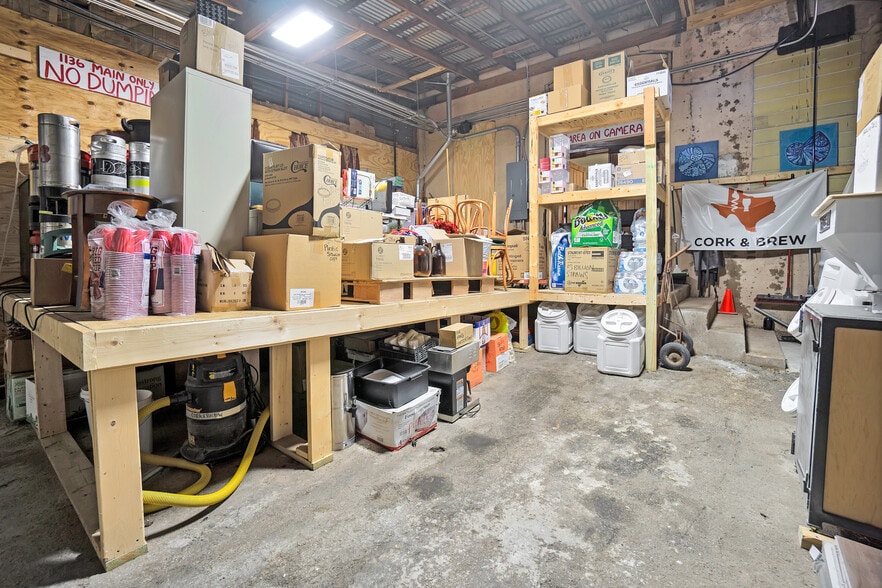 1136 Main St, Commerce, TX à vendre - Photo intérieure – Image 2 sur 20