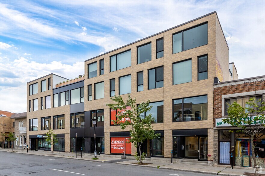 7472-7480 Rue Saint-Hubert, Montréal, QC à louer - Photo de l’immeuble – Image 2 sur 5