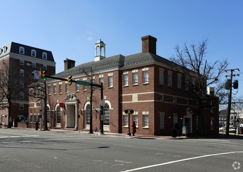 330 N Washington St, Alexandria, VA à louer - Photo de l’immeuble – Image 2 sur 11