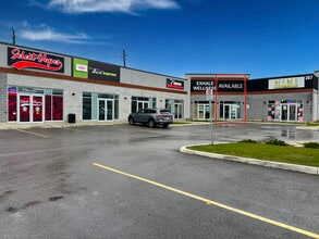 Upper Centennial Pky, Hamilton, ON à louer Photo de l’immeuble– Image 1 sur 2