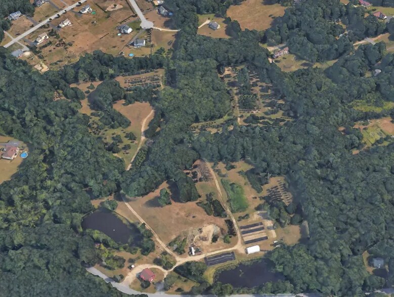 61 Lily Pond Rd, Jewett City, CT à vendre - Photo de l’immeuble – Image 2 sur 4