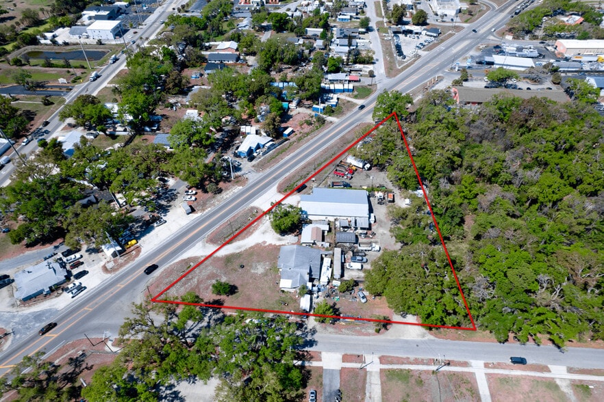 411 301 Blvd E, Bradenton, FL à vendre - Autre – Image 2 sur 3