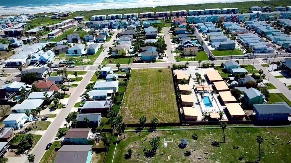 2350 Eleventh st, Port Aransas, TX à vendre - Aérien – Image 2 sur 5