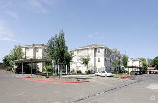 Plus de détails pour 36400 Giffen Dr, Huron, CA - Logement à vendre