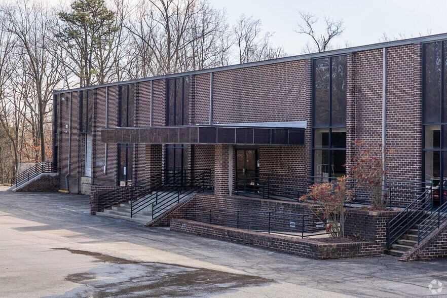 7235 Standard Dr, Hanover, MD à louer - Photo de l’immeuble – Image 3 sur 4