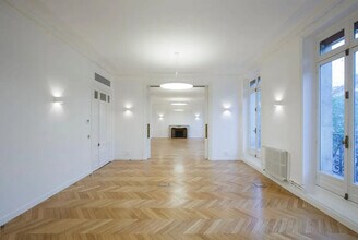 Bureau dans Paris à louer Photo intérieure– Image 2 sur 2