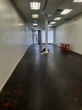 400-404 Montreal Rd, Cornwall, ON à louer Photo intérieure– Image 1 sur 5