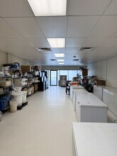 315 Woodvale Road West NW, Edmonton, AB à louer Photo de l’immeuble– Image 1 sur 3