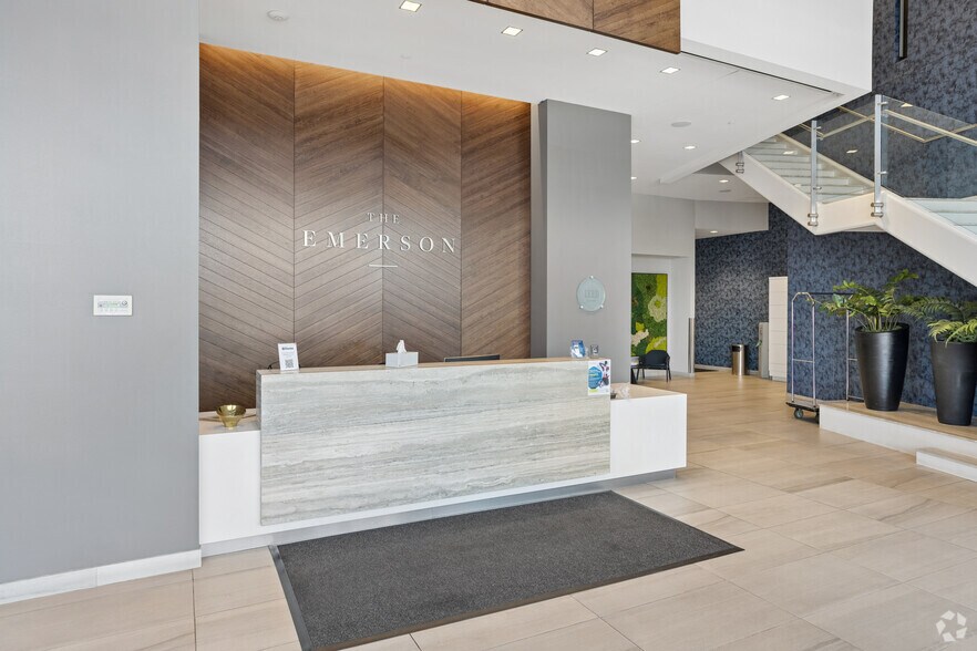 1135 Westgate St, Oak Park, IL à louer - Hall d’entrée – Image 2 sur 38