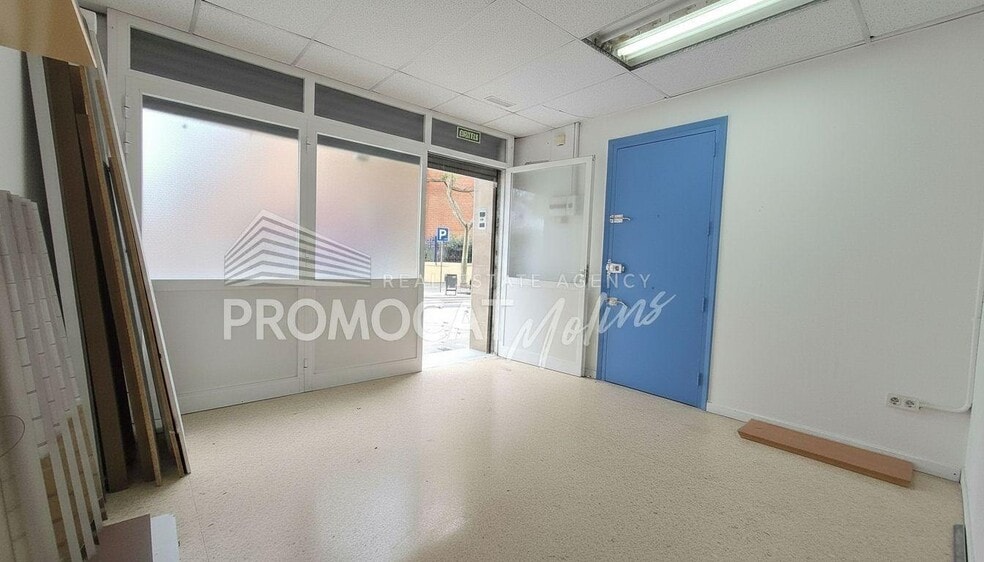 Immeuble residentiel dans Esplugues de Llobregat, Barcelona à vendre - Photo intérieure – Image 1 sur 1