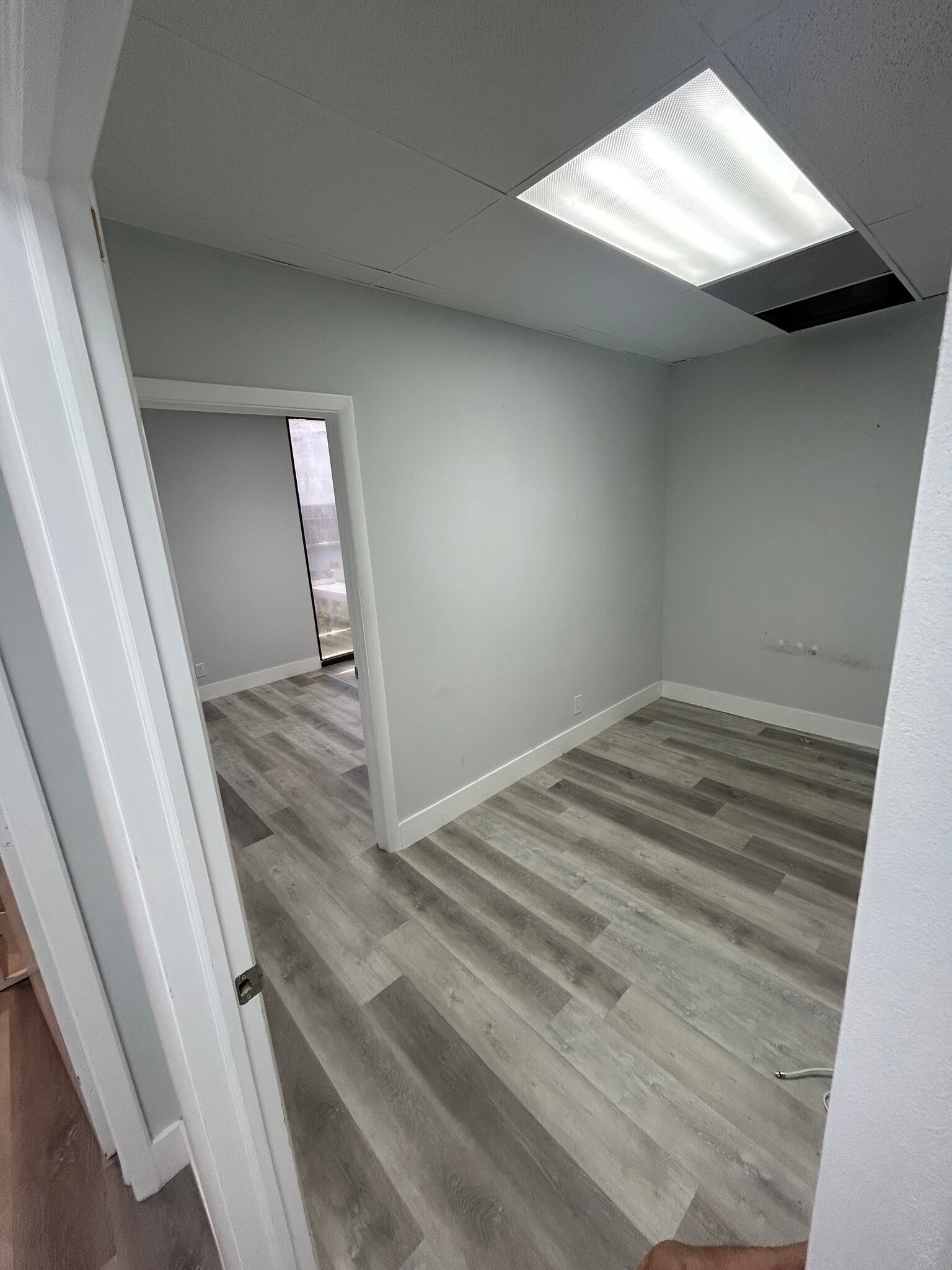 2500 E Hallandale Beach Blvd, Hallandale Beach, FL à louer Photo intérieure– Image 1 sur 2